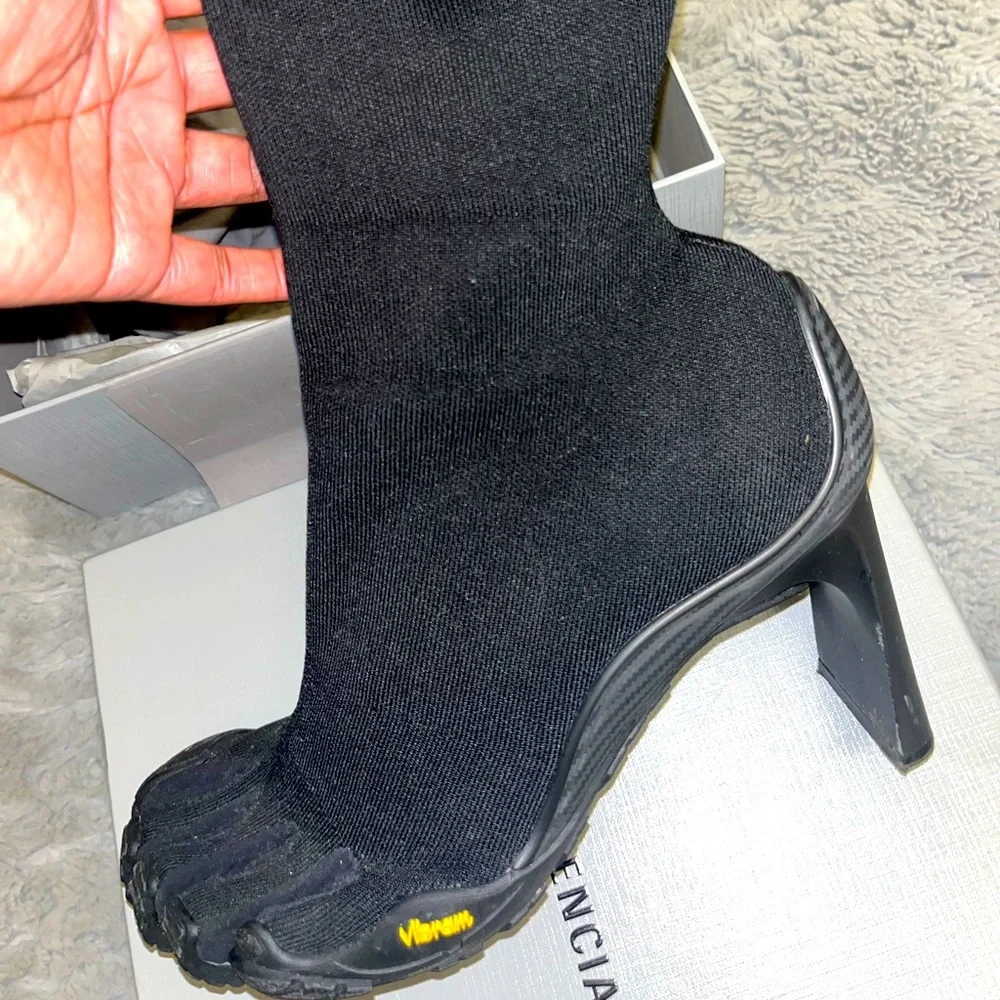 Heel Sock Bootie , Balenciaga Brand Women Size 9.5 Still Look New - Picture 3 of 10